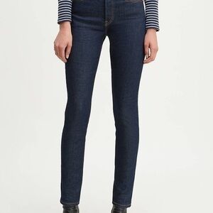 WOMEN’S PREMIUM LEVIS 501 SKINNY JEAN DARK WASH BLUE SIZE 26x28